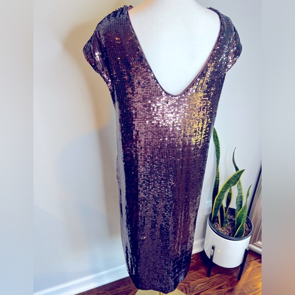 Anthropologie Maeve Kara Sequined Dress Short Sleeve Slit Embellished XS - Picture 11 of 12